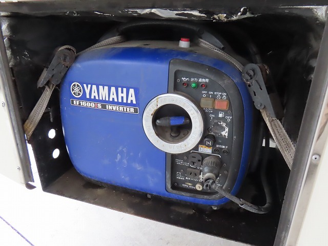 キャンピングカーキャブコン