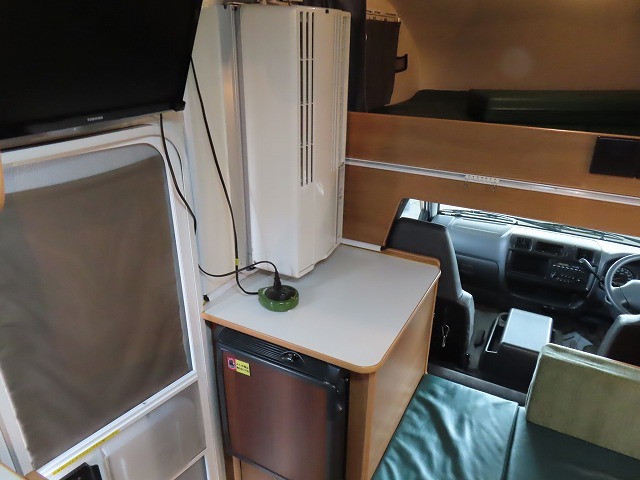 キャンピングカーキャブコン