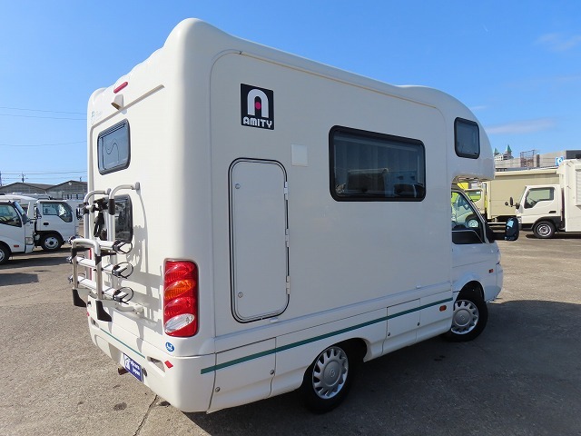 キャンピングカーキャブコン