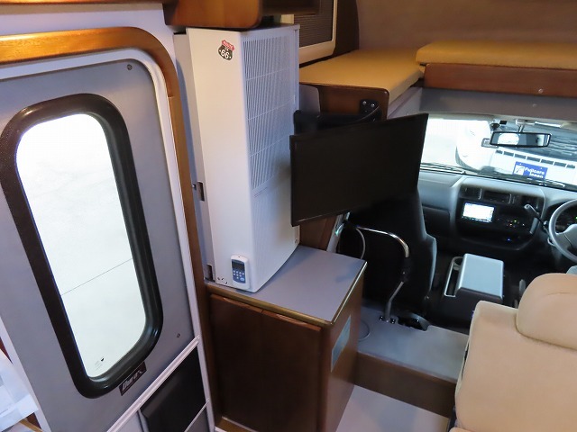 キャンピングカーキャブコン