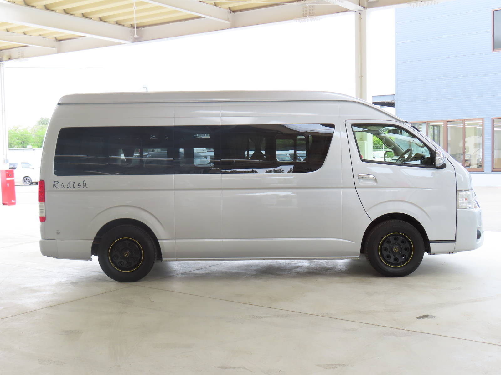 キャンピングカーバンコン