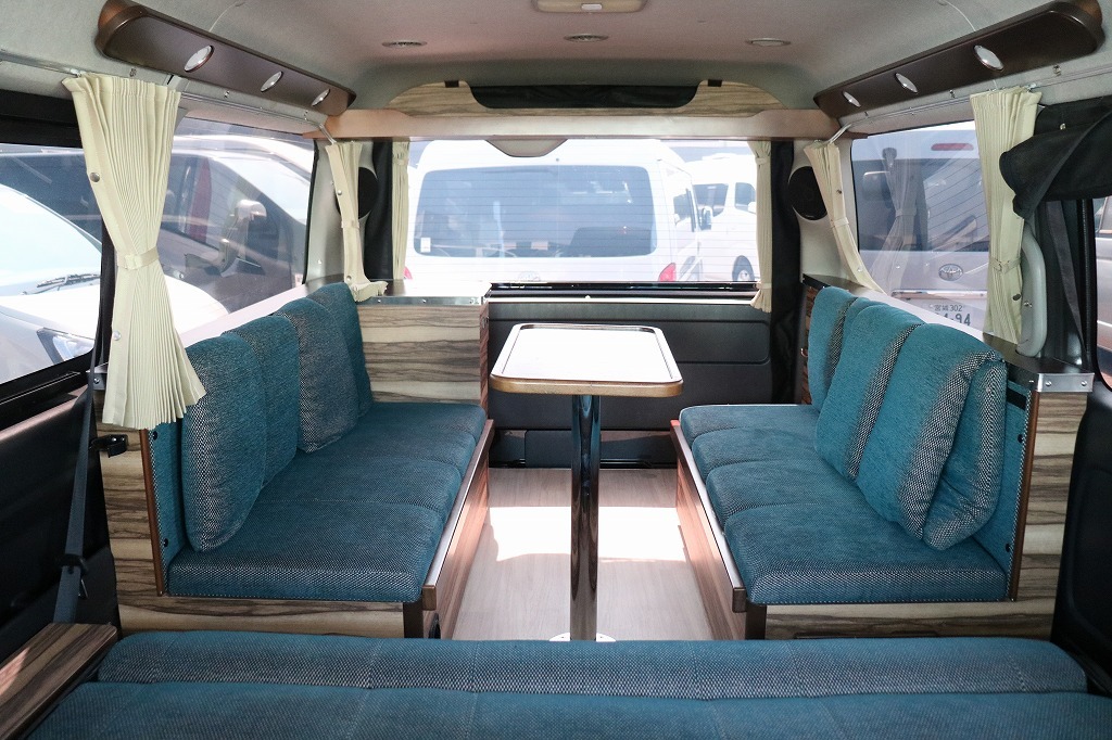 キャンピングカーバンコン