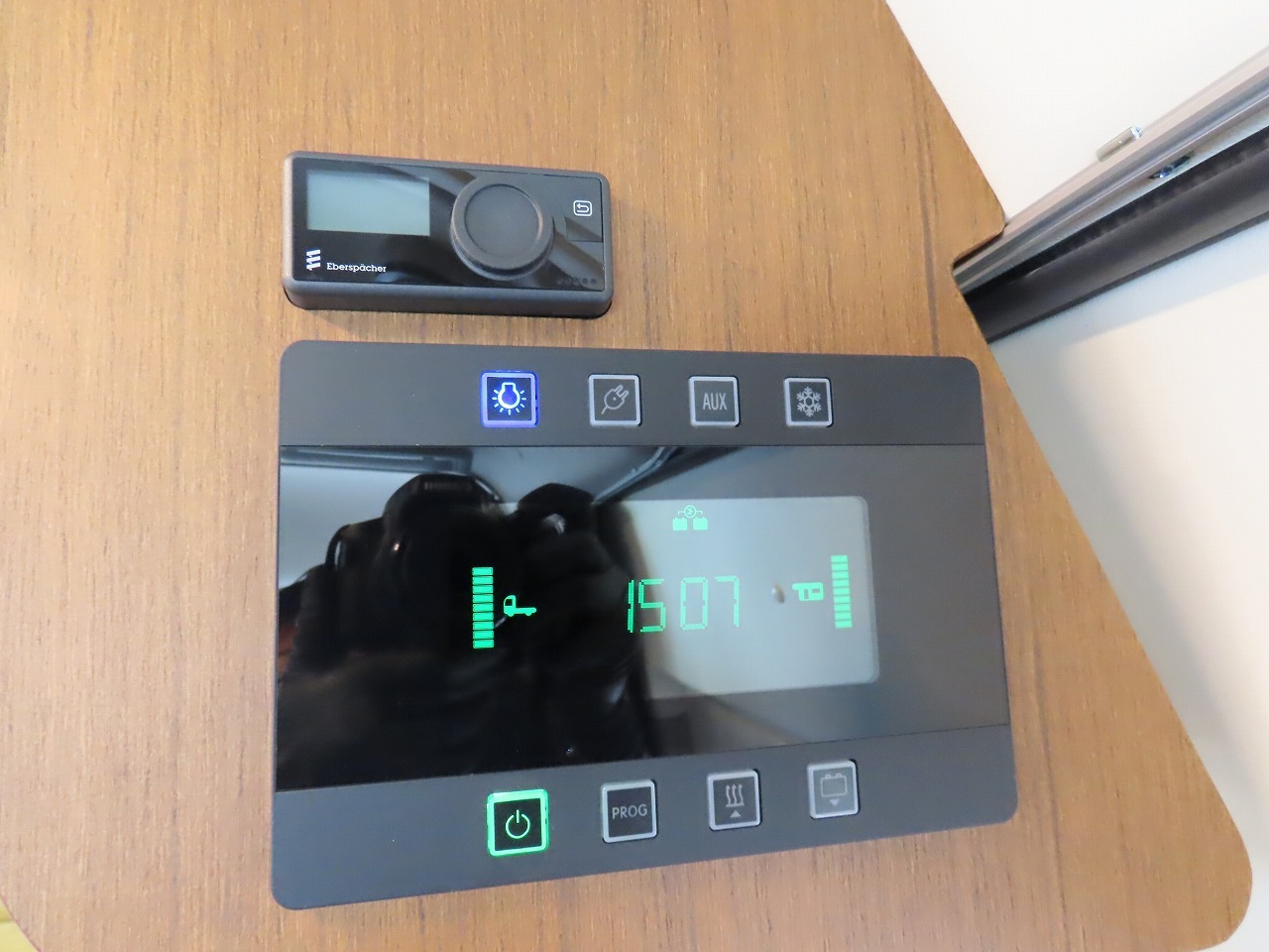 キャンピングカーバンコン