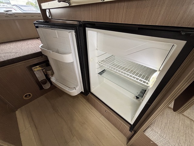 キャンピングカーキャブコン