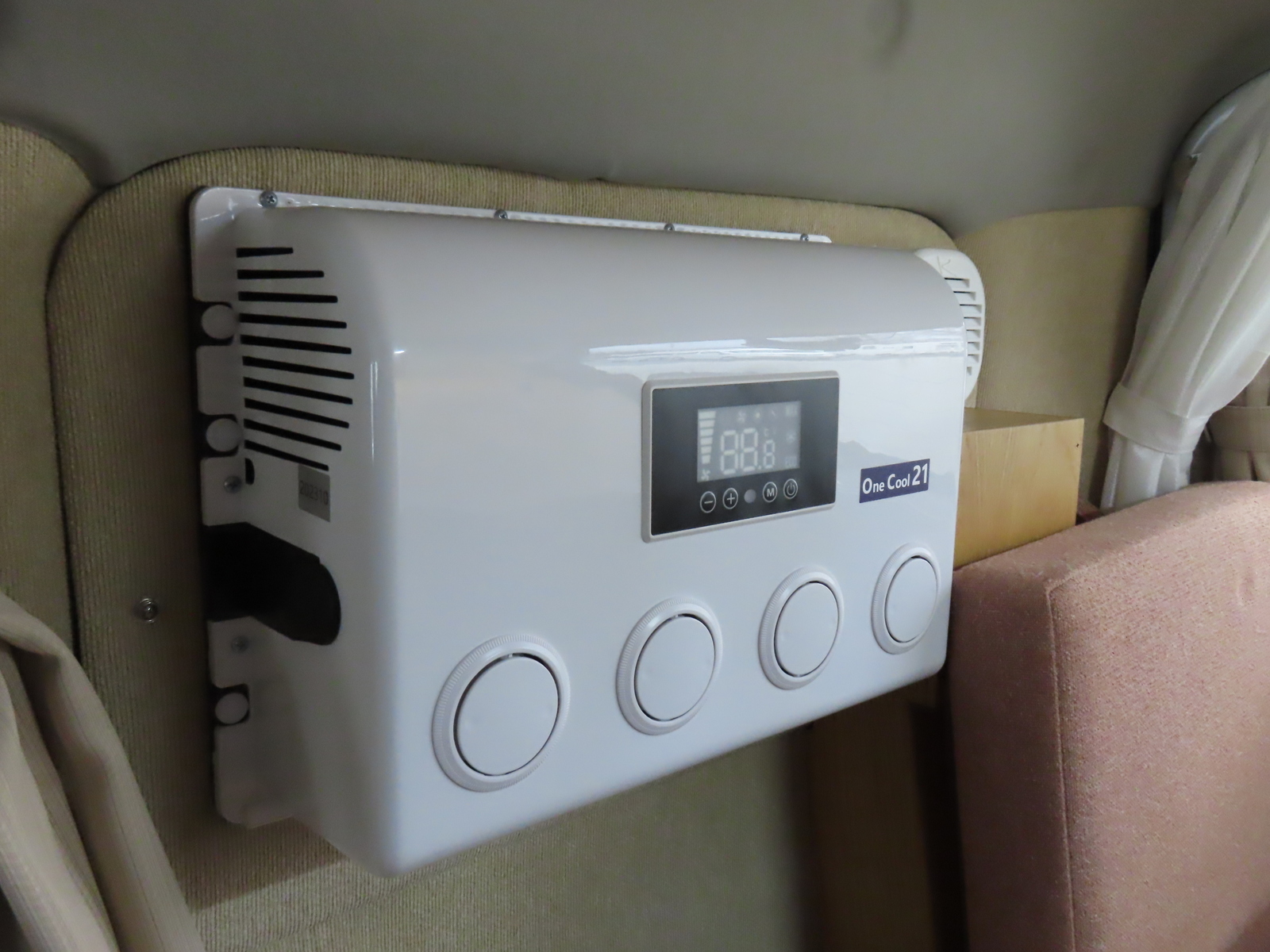 キャンピングカーバンコン