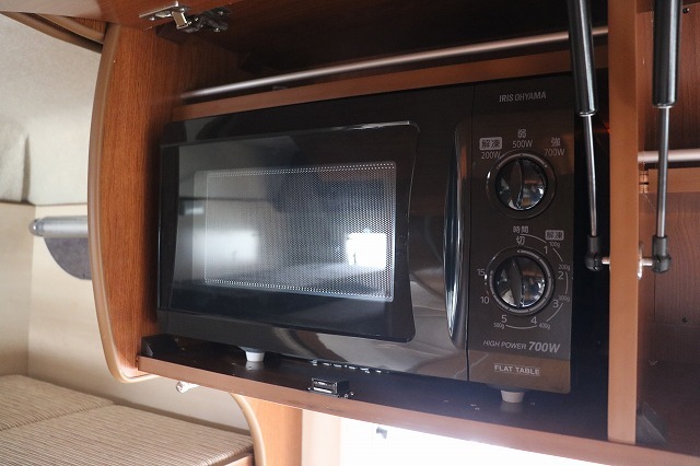 キャンピングカーキャブコン