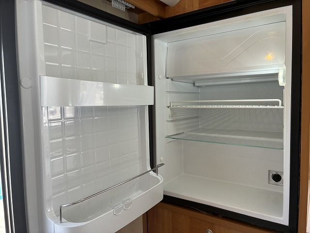 キャンピングカーキャブコン