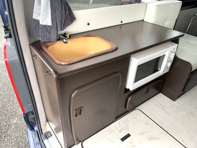キャンピングカーバンコン