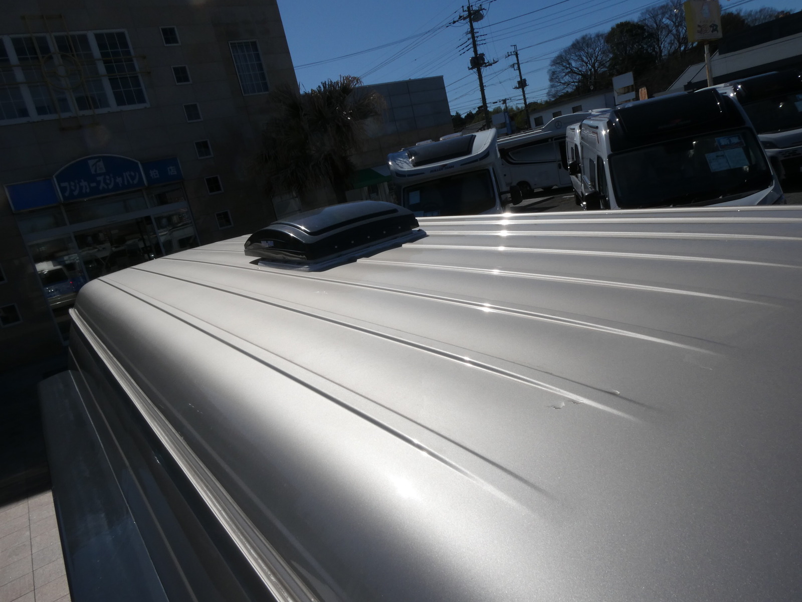 キャンピングカーバンコン