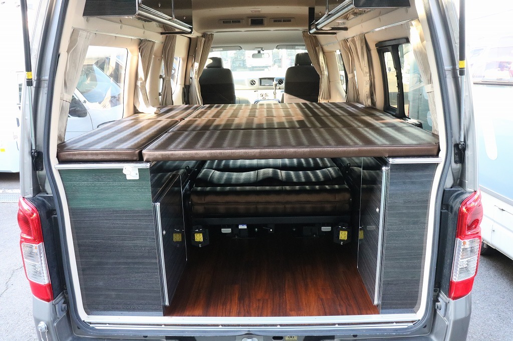 キャンピングカーバンコン