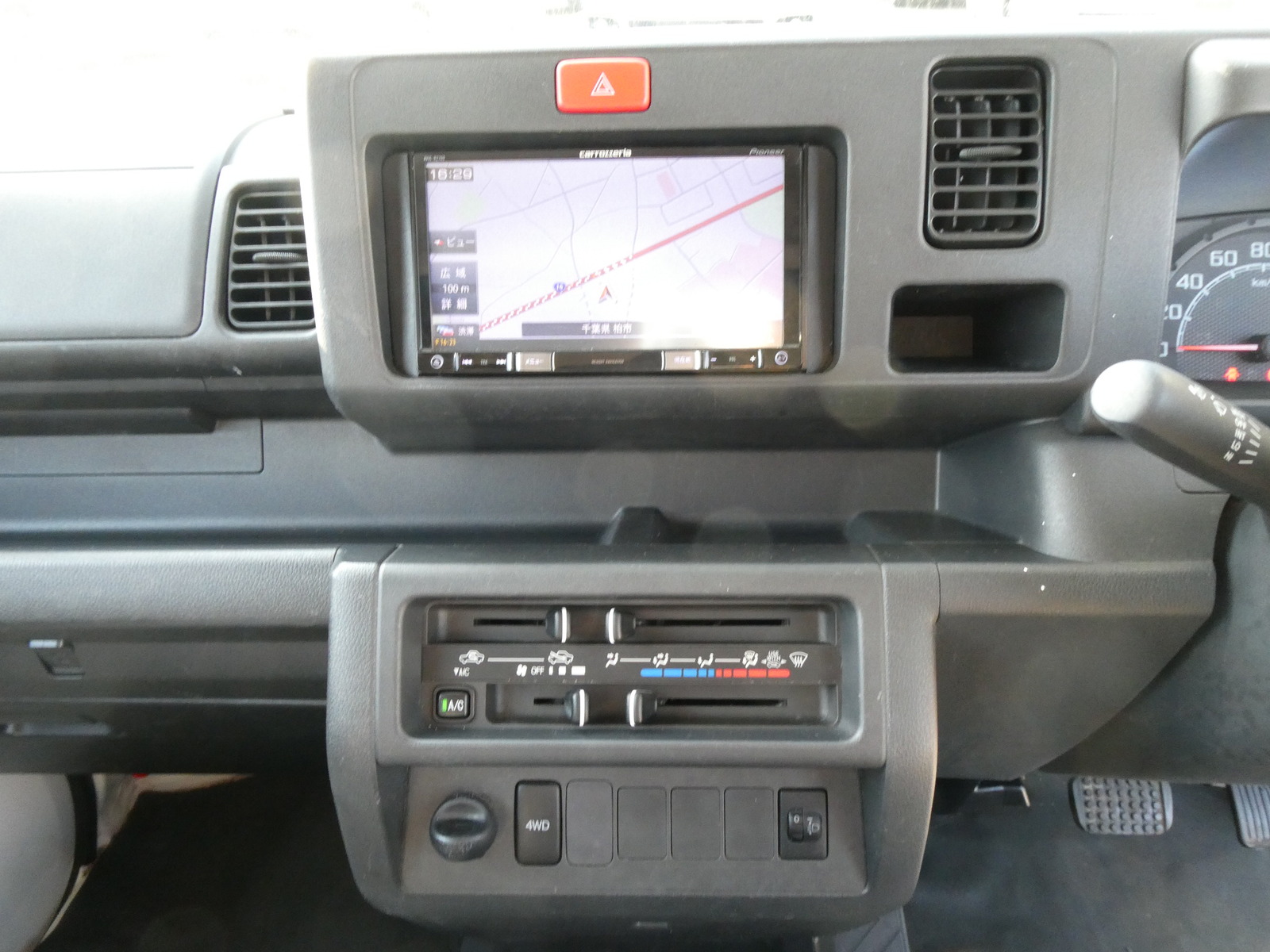 キャンピングカー軽キャンパー