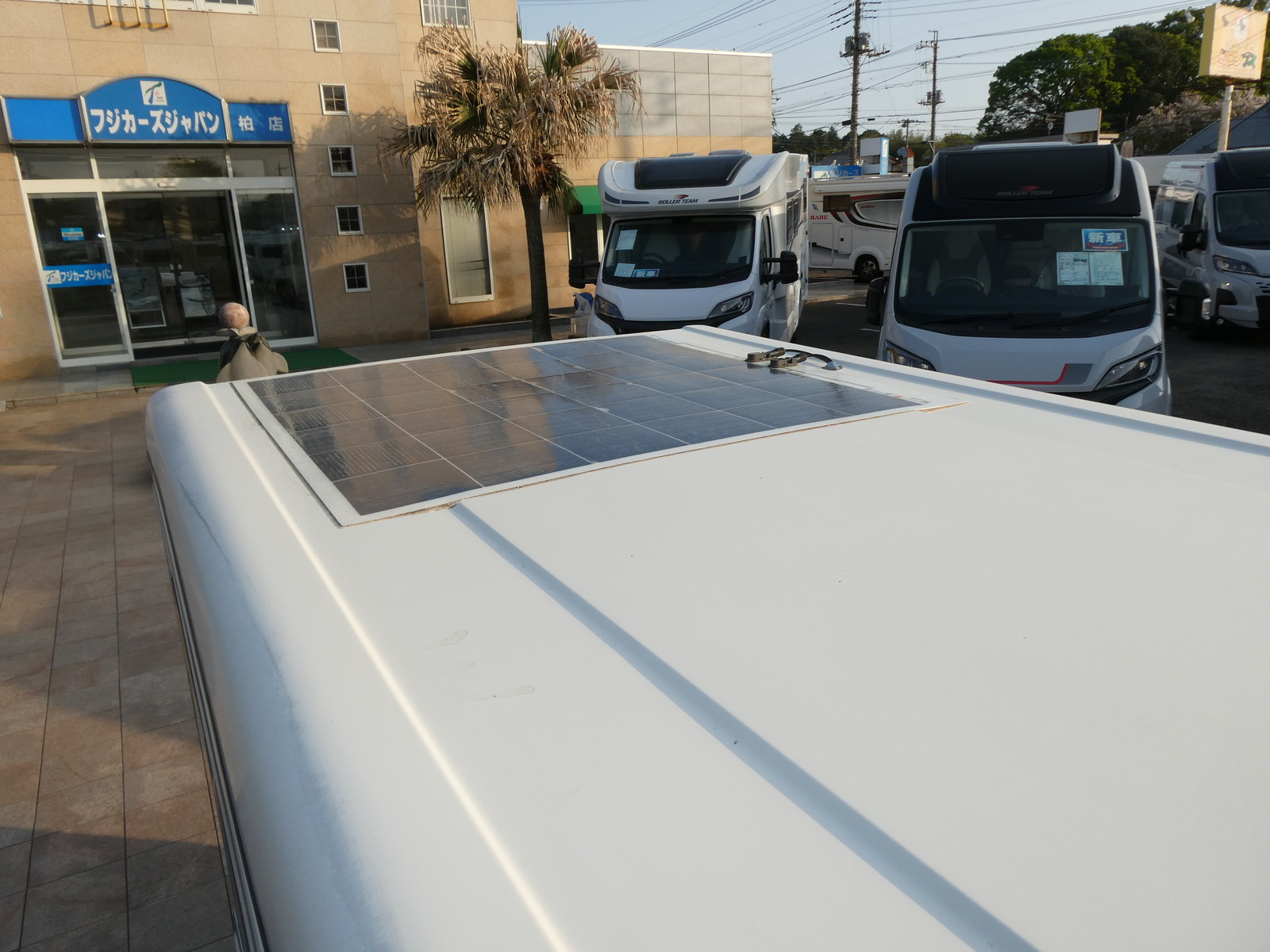 キャンピングカー軽キャンパー