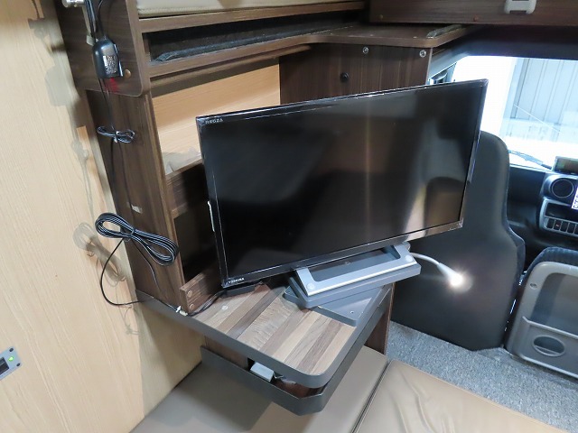 キャンピングカーキャブコン