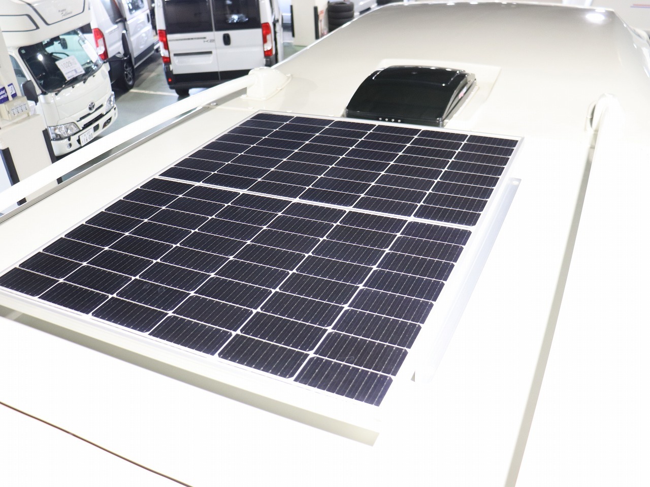 キャンピングカーキャブコン