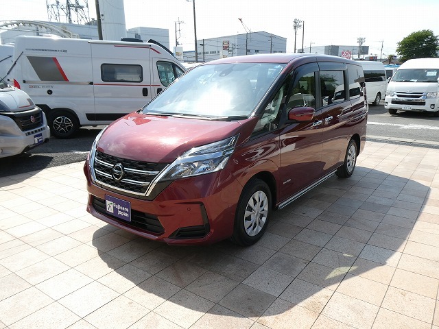 日産セレナ