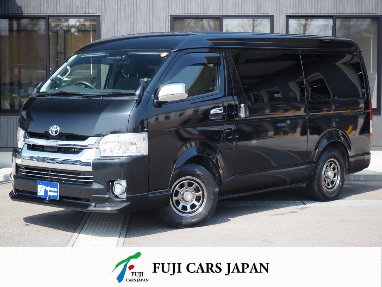 バンコン ハイエース リラックスワゴン インフィニティ 4WD