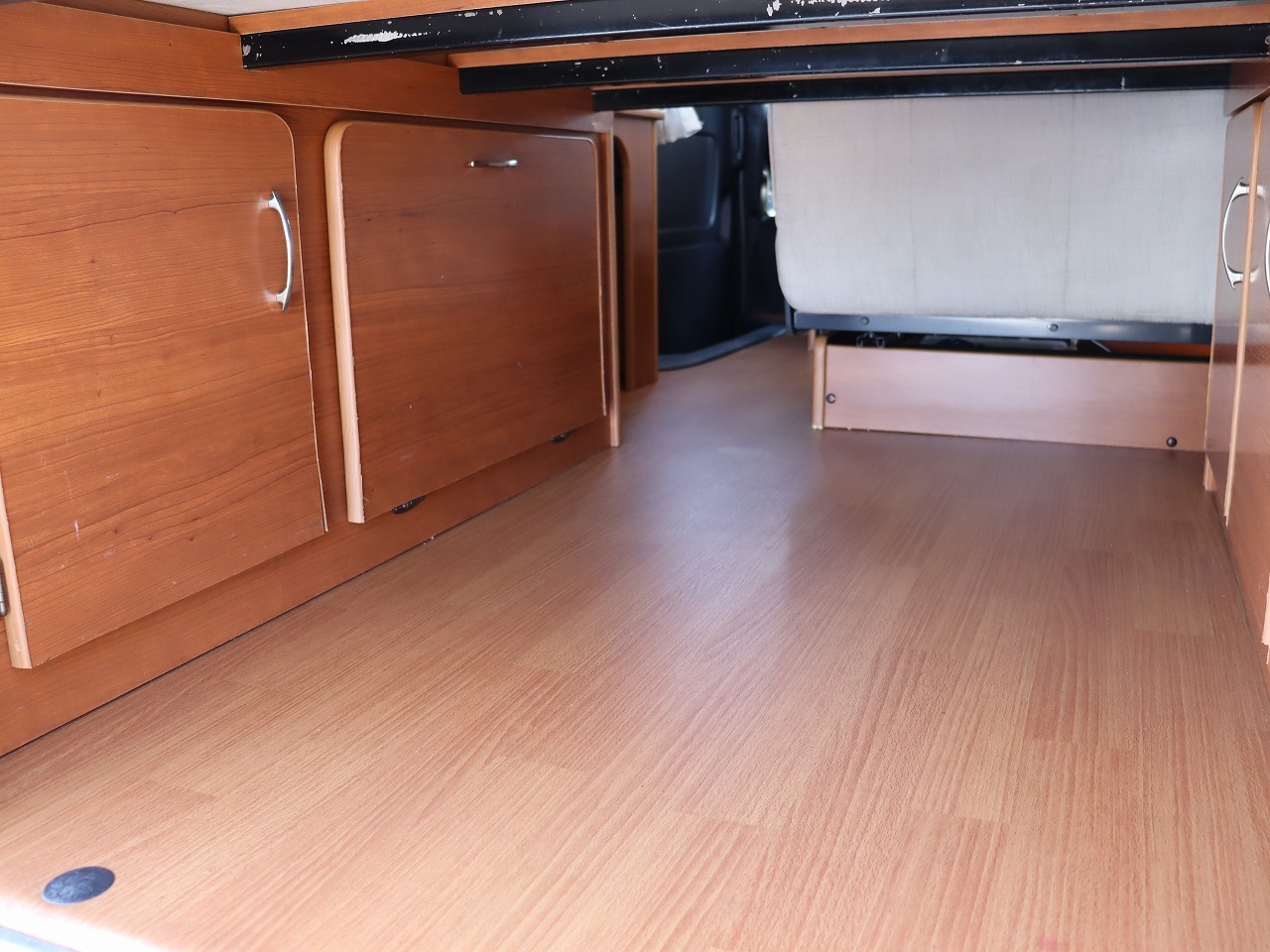 キャンピングカーバンコン