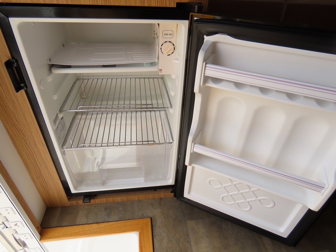 キャンピングカーキャブコン