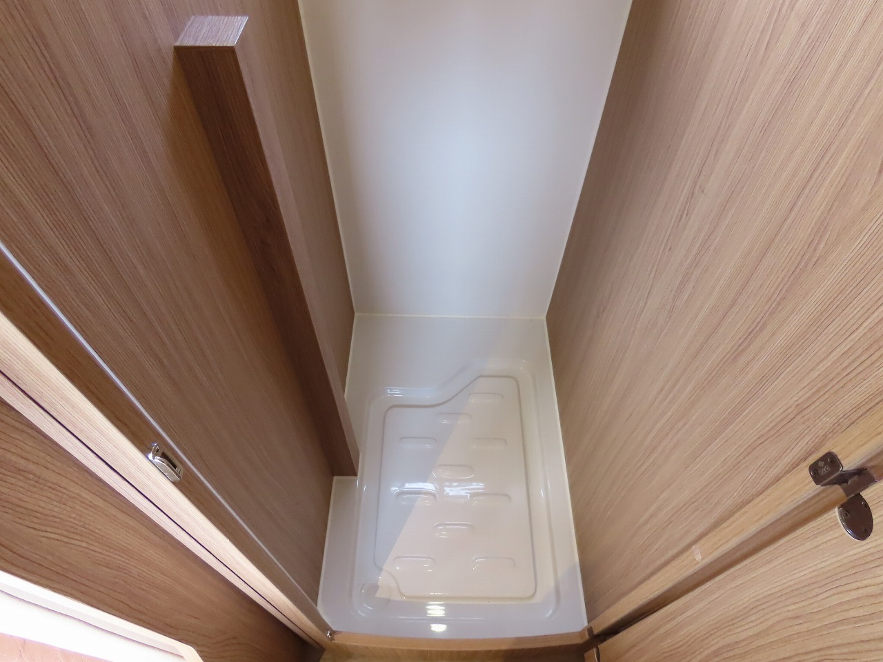 キャンピングカーキャブコン