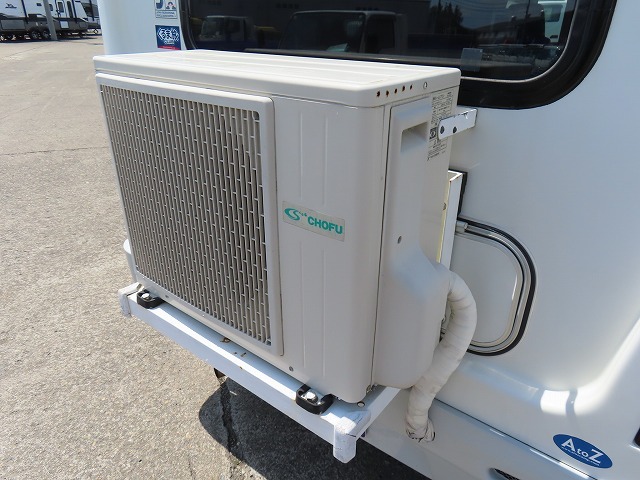 キャンピングカーキャブコン