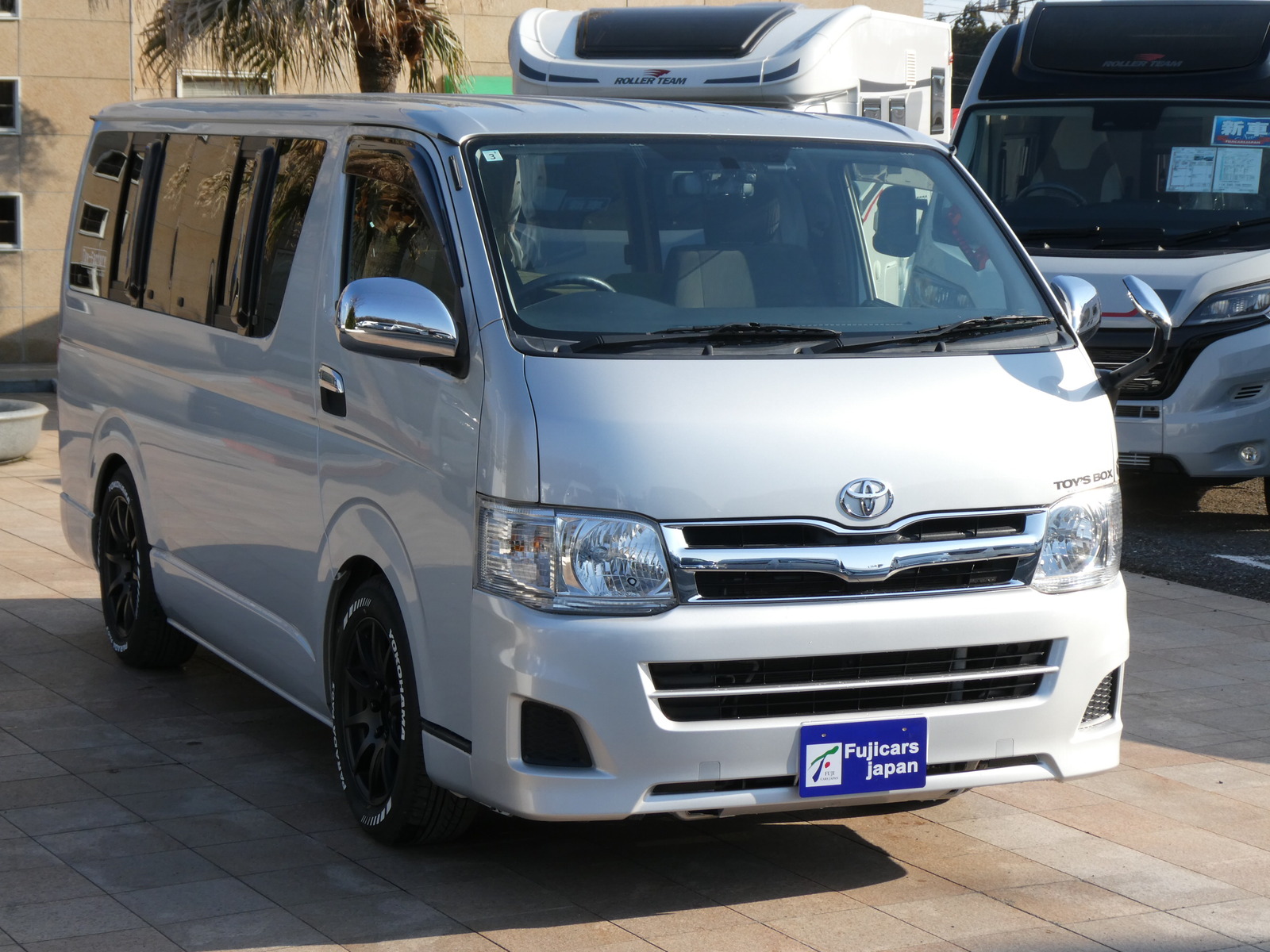 キャンピングカーバンコン