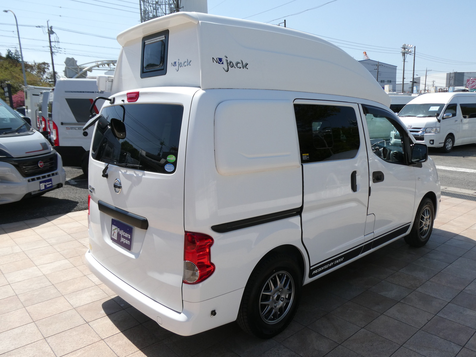 キャンピングカーバンコン