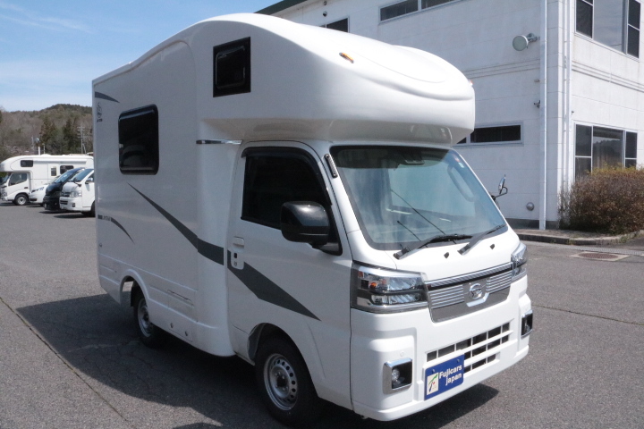キャンピングカー軽キャンパー