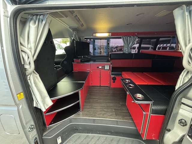 キャンピングカーバンコン