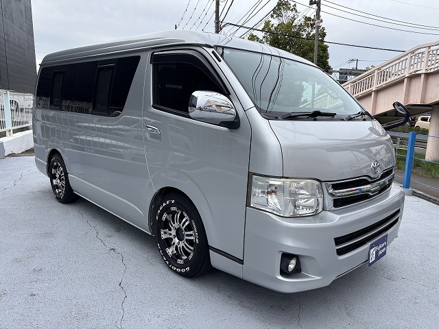 キャンピングカーバンコン