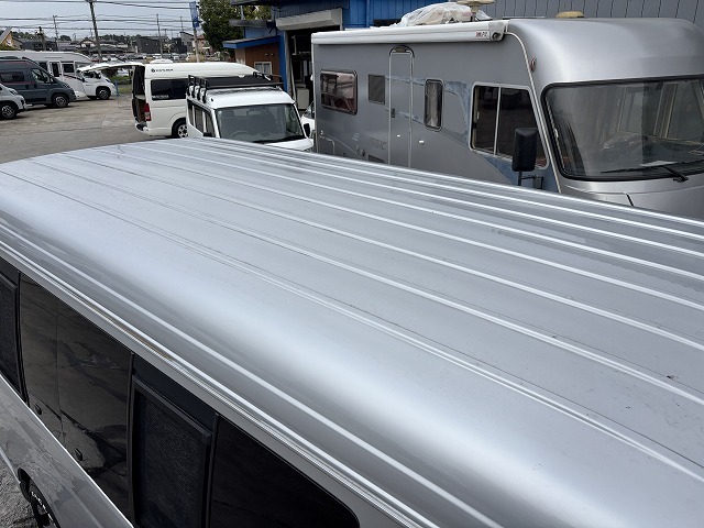 キャンピングカーバンコン