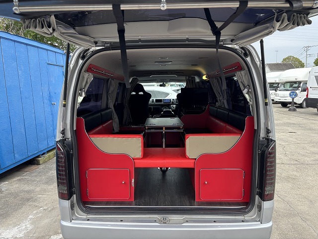 キャンピングカーバンコン