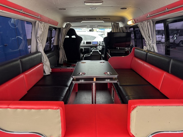 キャンピングカーバンコン