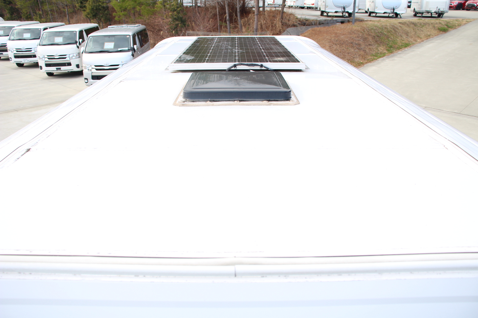 キャンピングカーキャブコン