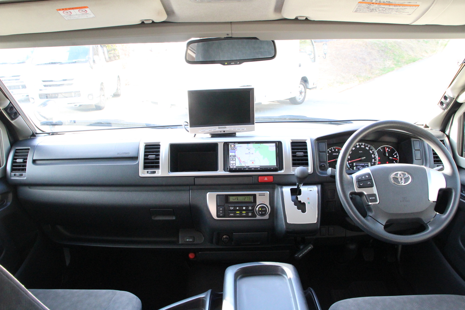 キャンピングカーバンコン