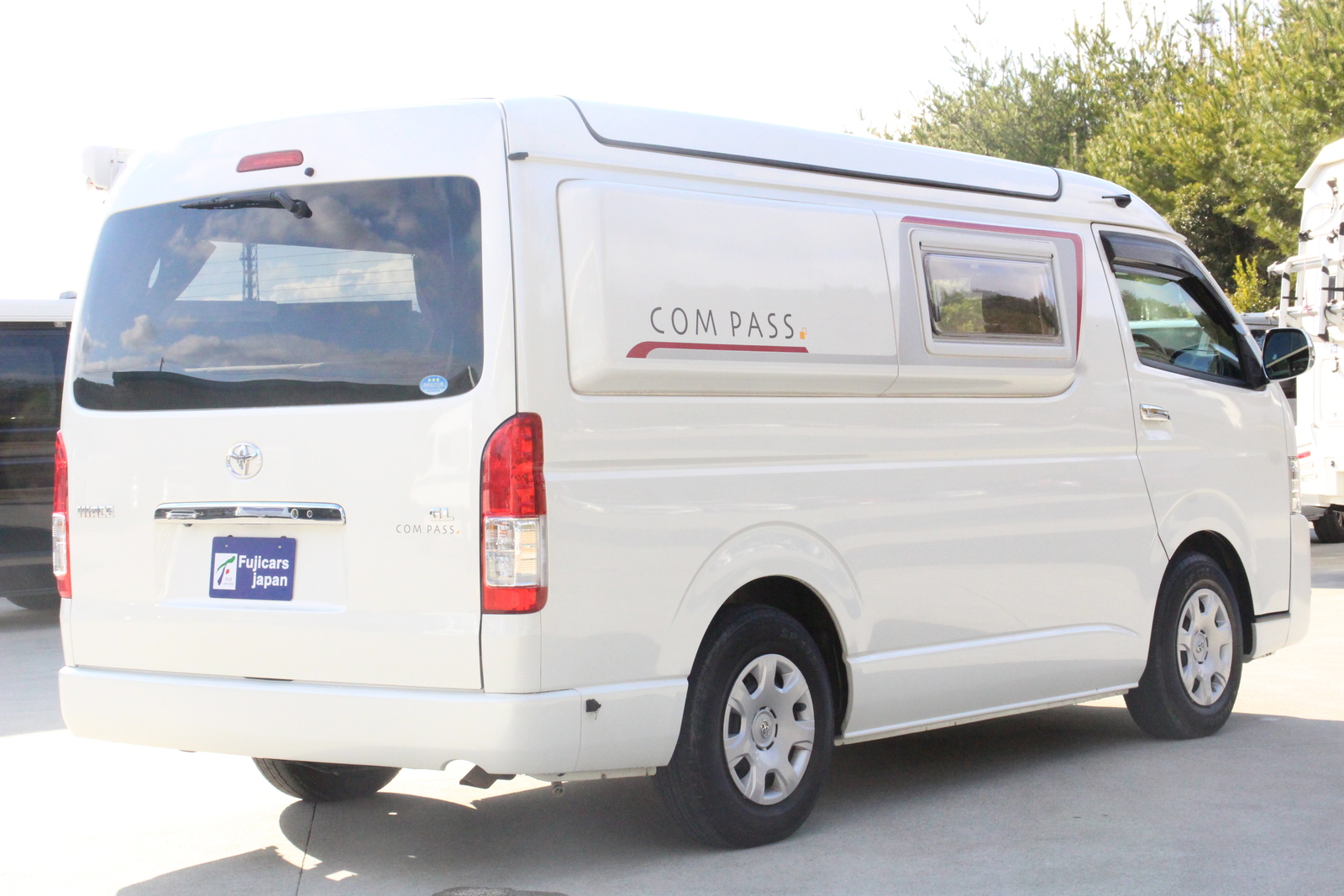 キャンピングカーバンコン