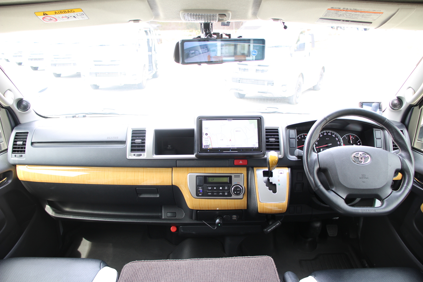 キャンピングカーバンコン