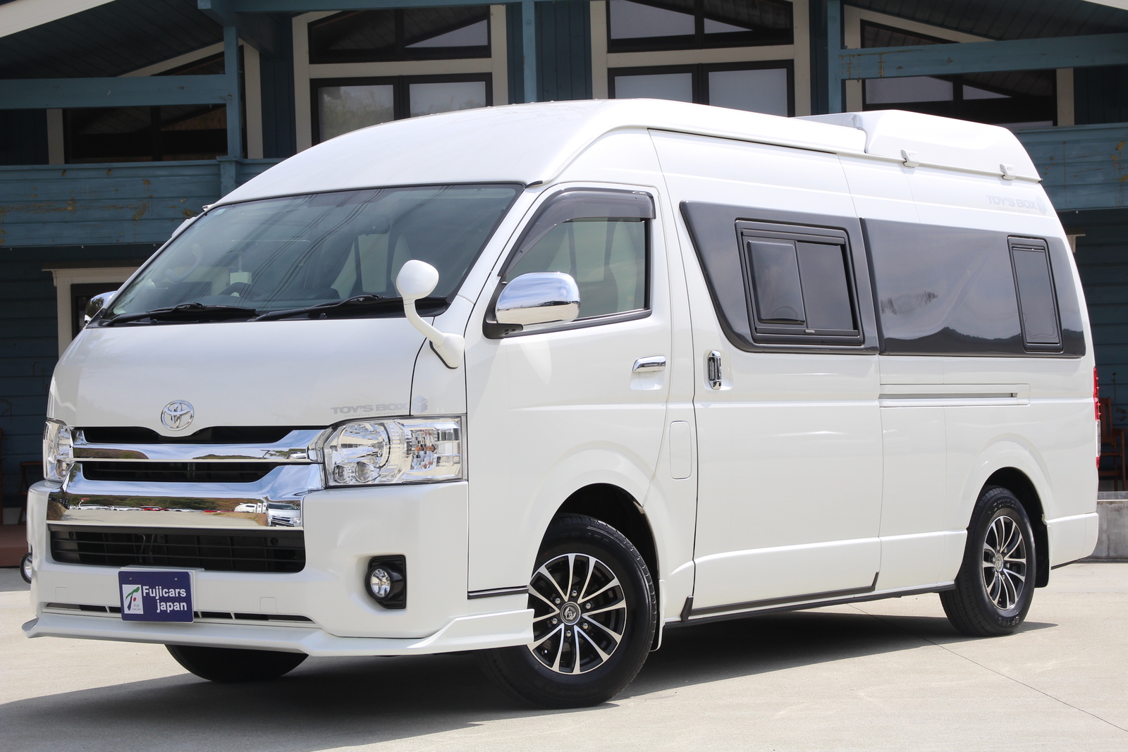 キャンピングカーバンコン