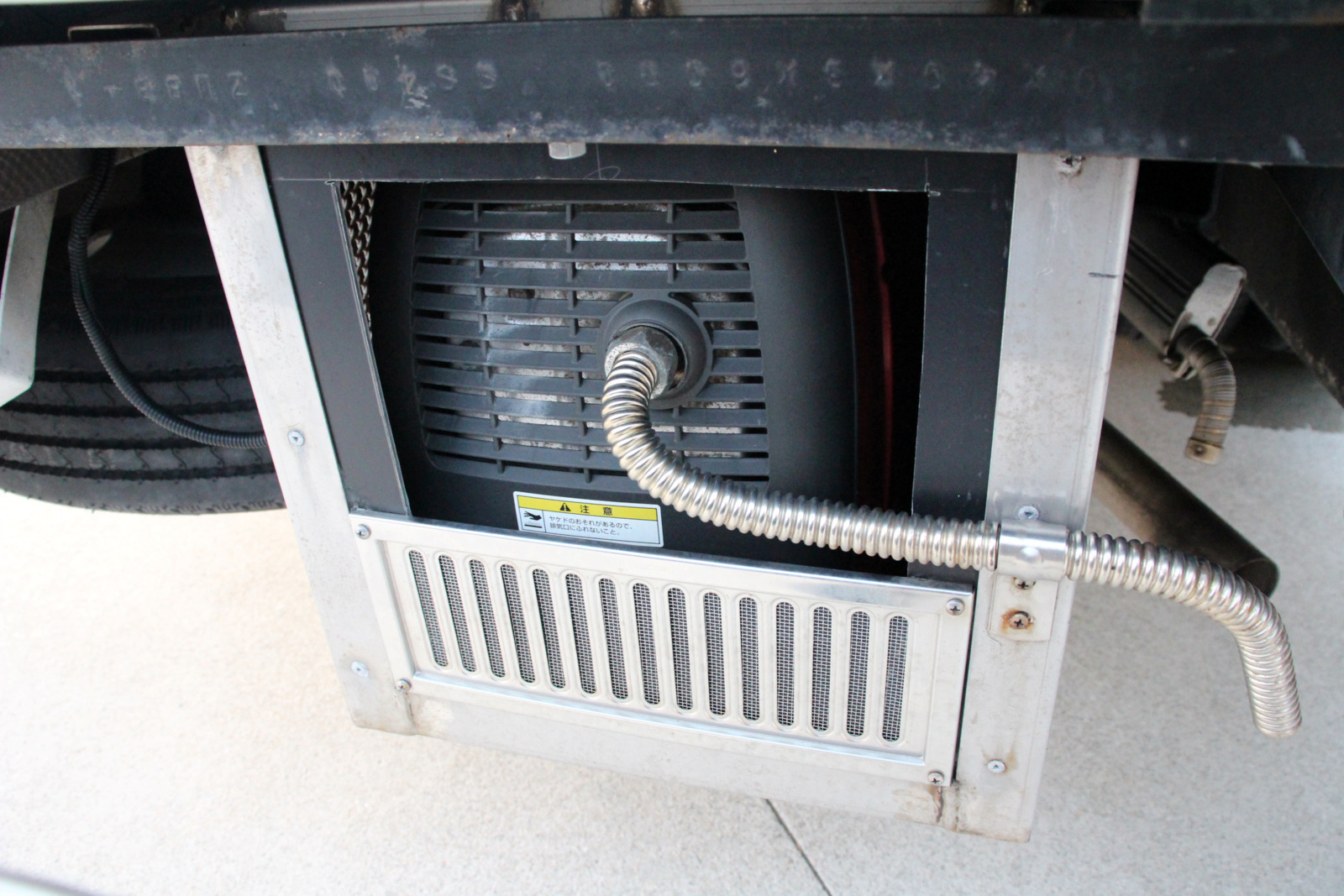 キャンピングカーキャブコン