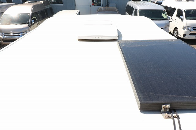 キャンピングカー軽キャンパー