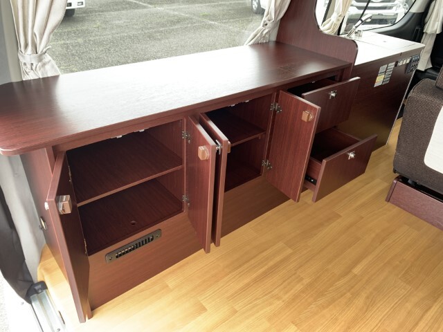 キャンピングカーバンコン