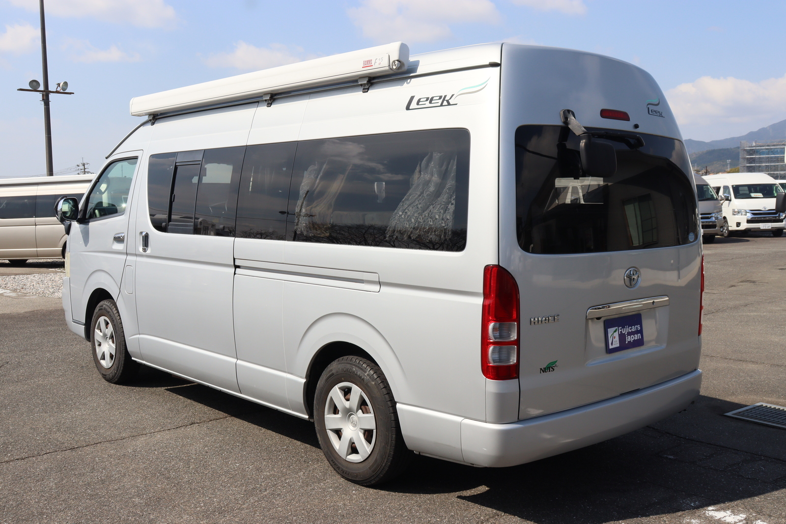 キャンピングカーバンコン