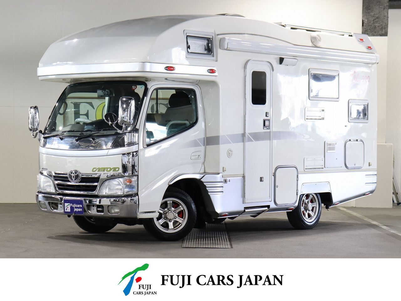 キャブコン カムロード バンテック ジル520 4WD