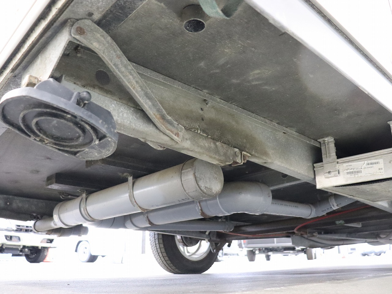 キャンピングカートレーラー