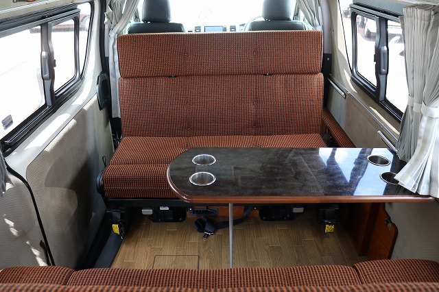 キャンピングカーバンコン