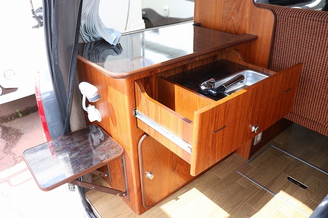 キャンピングカーバンコン