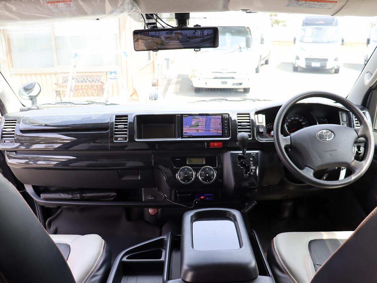 キャンピングカーバンコン