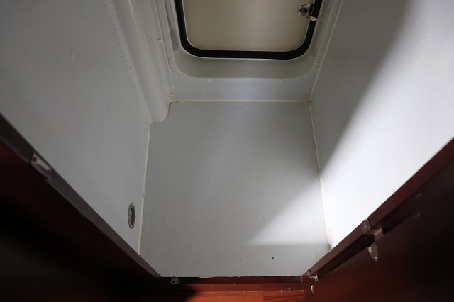 キャンピングカーキャブコン