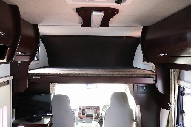 キャンピングカーキャブコン