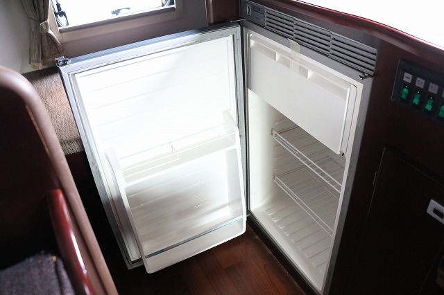 キャンピングカーキャブコン