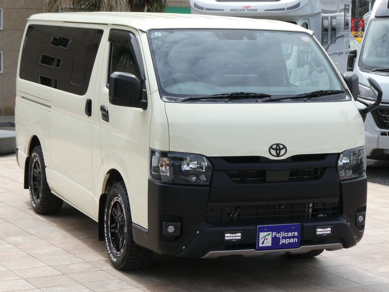 キャンピングカーバンコン